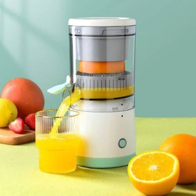 Mini Portable Rechargeable Juicer